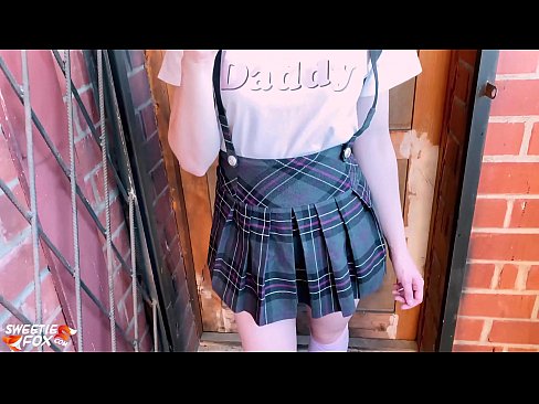 ❤️ L'escola es xucla la polla profundament i la folla en lloc de les classes. ☑ Porno al ca.port-amurasso.ru ❌️❤